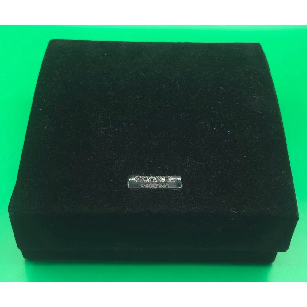 Chanel Parfums Black Velvet Jewelry Box Vanity Case Silver Logo CC Organizer
